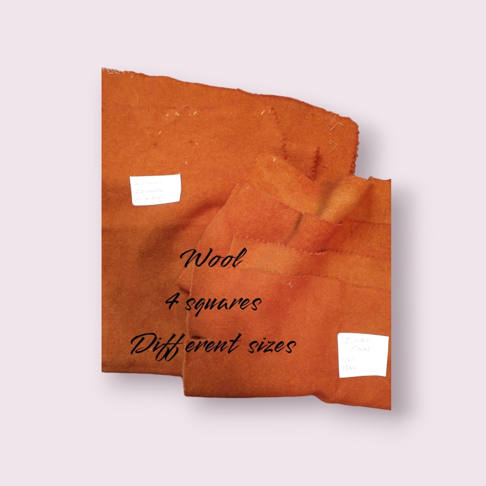 Wool 4 squares rust color